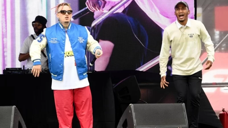 Valuri de omagii dupa moartea lui Costa Titch pe scena