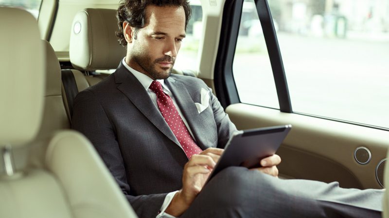 Care este istoria si evolutia sacoului