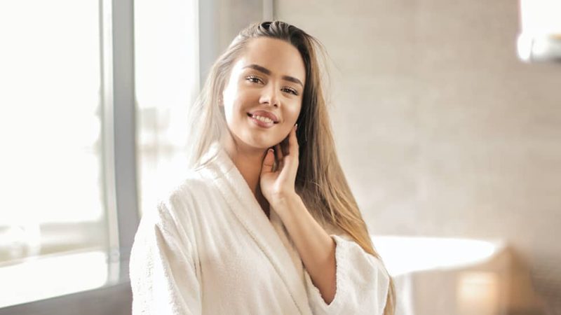 De ce sa folosesti o sauna faciala