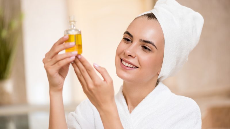 Cele mai bune uleiuri naturale pentru piele