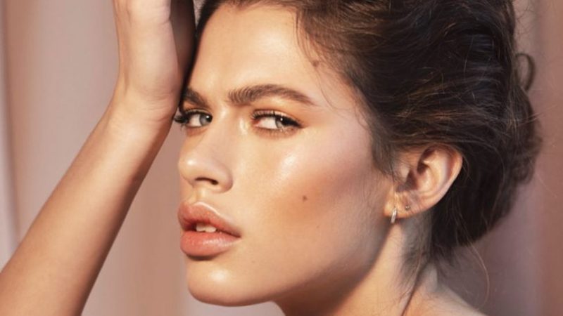 Cum poti sa ai parte de un ten perfect la orice varsta